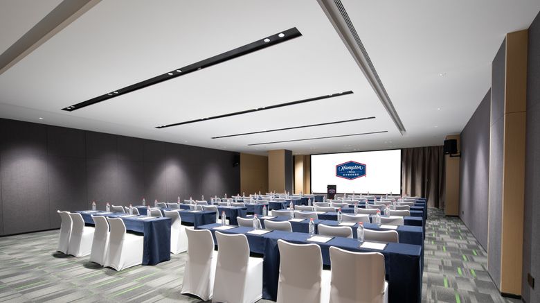<b>Hampton Jinan Olympic Sports Center Meeting</b>. Images powered by <a href="https://www.leonardoworldwide.com/" title="Leonardo Worldwide" target="_blank">Leonardo</a>.