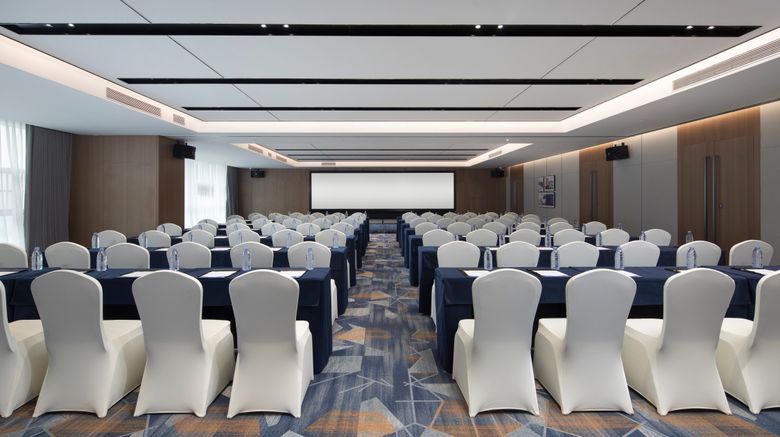 <b>Hampton Bazhong Bazhou Meeting</b>. Images powered by <a href="https://www.leonardoworldwide.com/" title="Leonardo Worldwide" target="_blank">Leonardo</a>.