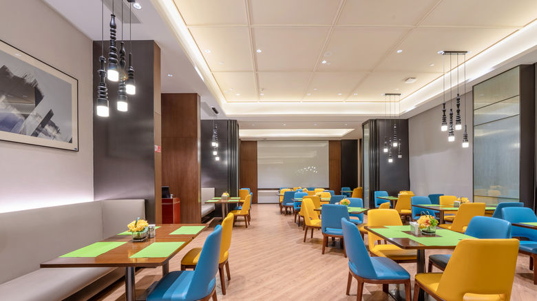 <b>Hampton by Hilton Xichang Qionghai Restaurant</b>. Images powered by <a href="https://www.leonardoworldwide.com/" title="Leonardo Worldwide" target="_blank">Leonardo</a>.