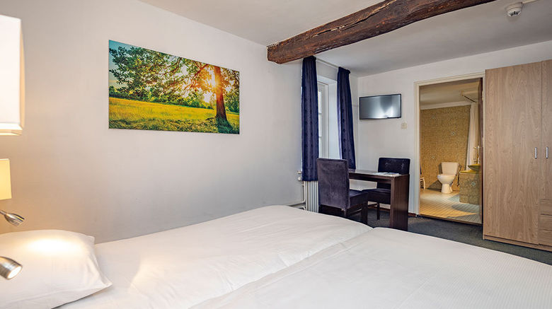 <b>Fletcher Hotel de Burghoeve Room</b>. Images powered by <a href="https://www.leonardoworldwide.com/" title="Leonardo Worldwide" target="_blank">Leonardo</a>.