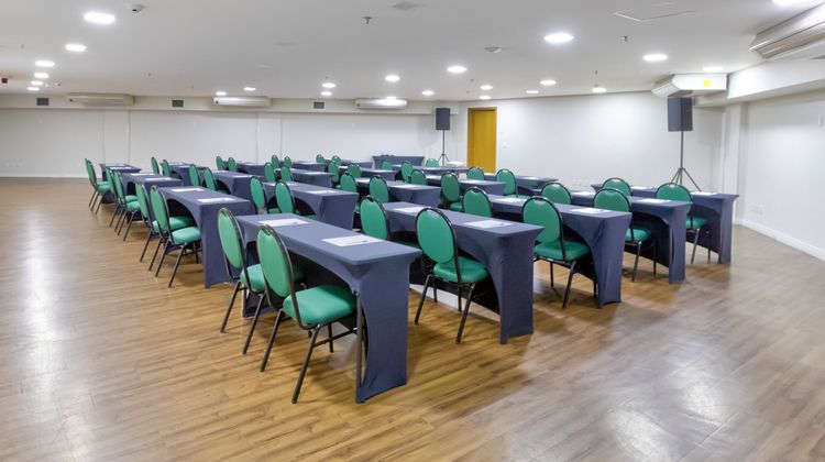 Holiday Inn Goiania Meeting