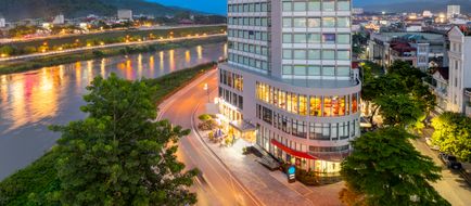 Tru by Hilton Lao Cai City Riverside Exterior
