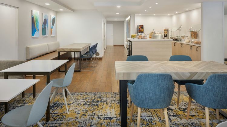 TownePlace Suites Tampa Westshore Restaurant