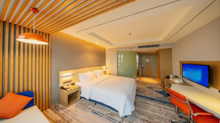 Holiday Inn Express Linyi Riverside Room