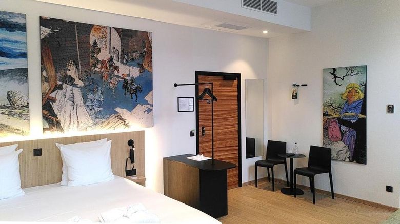 <b>Ghent Urbanist Hotel Room</b>. Images powered by <a href="https://www.leonardoworldwide.com/" title="Leonardo Worldwide" target="_blank">Leonardo</a>.
