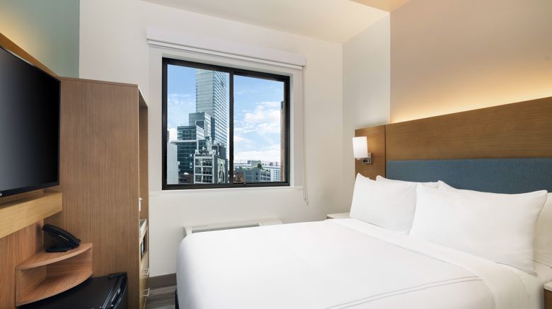 <b>EVEN Hotel Long Island City Room</b>. Images powered by <a href="https://www.leonardoworldwide.com/" title="Leonardo Worldwide" target="_blank">Leonardo</a>.