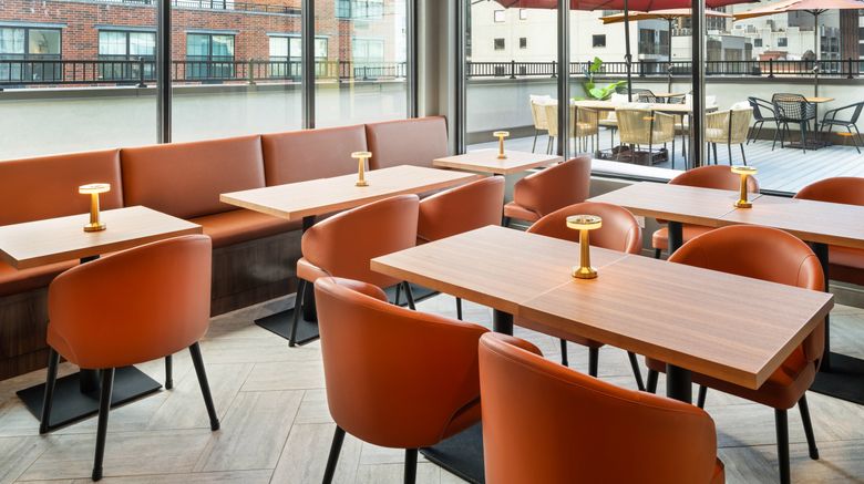 <b>EVEN Hotel Long Island City Restaurant</b>. Images powered by <a href="https://www.leonardoworldwide.com/" title="Leonardo Worldwide" target="_blank">Leonardo</a>.