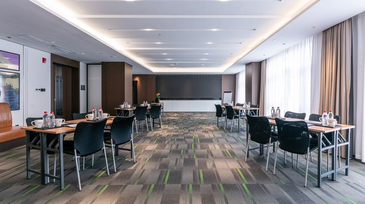 Hampton by Hilton Ningbo Ninghai Keji Av Meeting