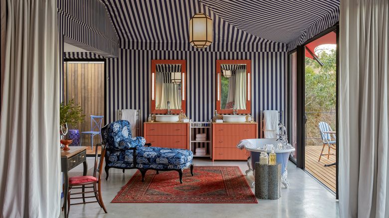 <b>Royal Malewane Room</b>. Images powered by <a href="https://www.leonardoworldwide.com/" title="Leonardo Worldwide" target="_blank">Leonardo</a>.