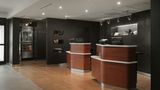 Courtyard by Marriott Louisville East Lobby
