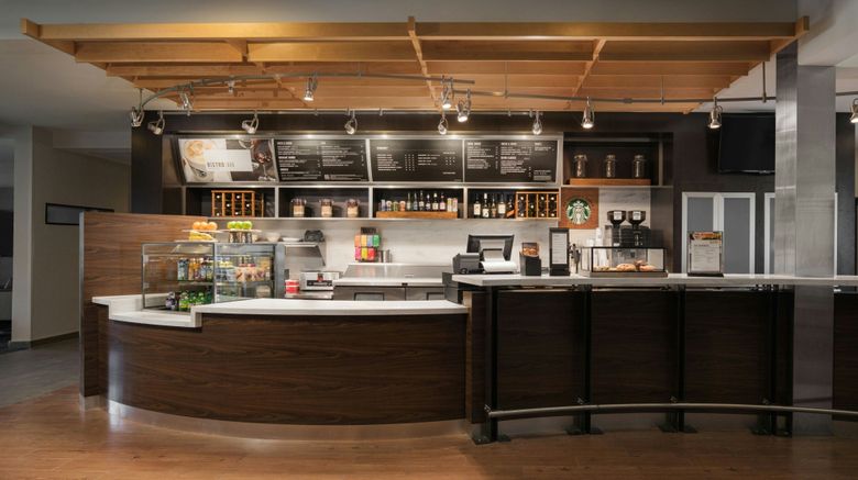 <b>Courtyard by Marriott Louisville East Restaurant</b>. Images powered by <a href="https://www.leonardoworldwide.com/" title="Leonardo Worldwide" target="_blank">Leonardo</a>.