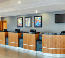 Leonardo Hotel Newcastle Quayside Lobby