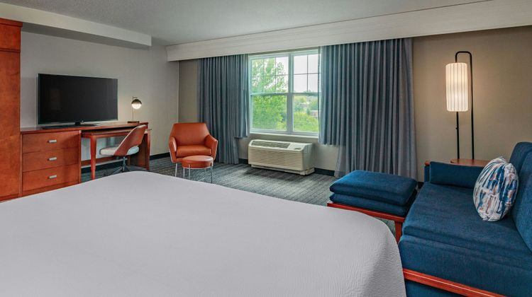 Courtyard Hadley Amherst Room