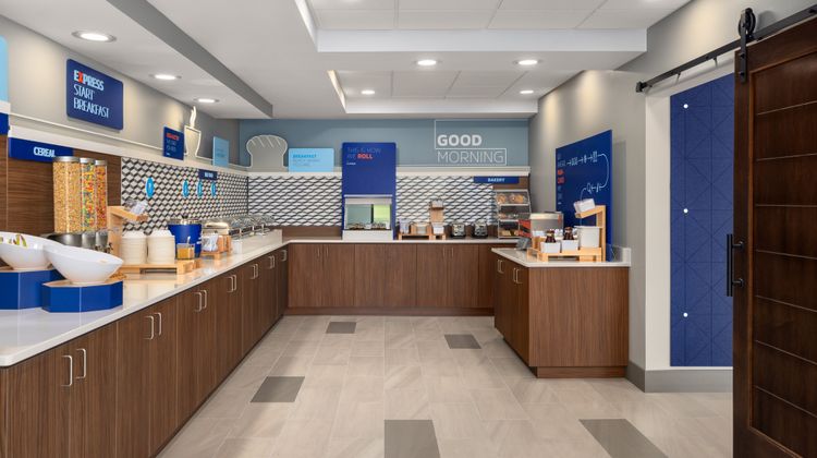 Holiday Inn Express Fayetteville Restaurant