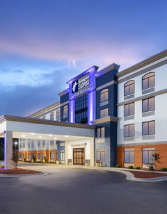 Holiday Inn Express Fayetteville