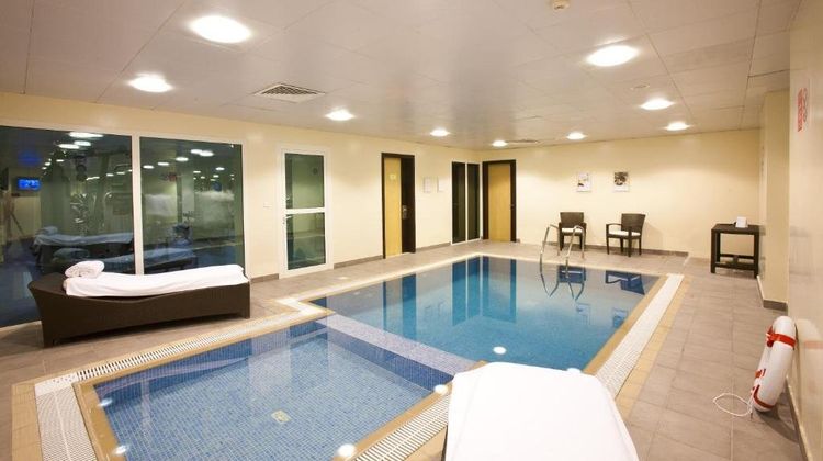 Kingsgate Doha Pool