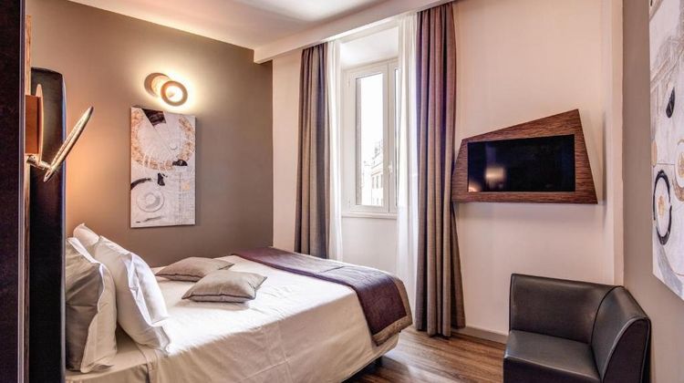 Al Manthia Hotel Room