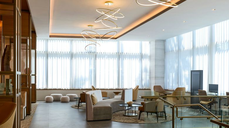 <b>The Westin Flushing LaGuardia Lobby</b>. Images powered by <a href="https://www.leonardoworldwide.com/" title="Leonardo Worldwide" target="_blank">Leonardo</a>.