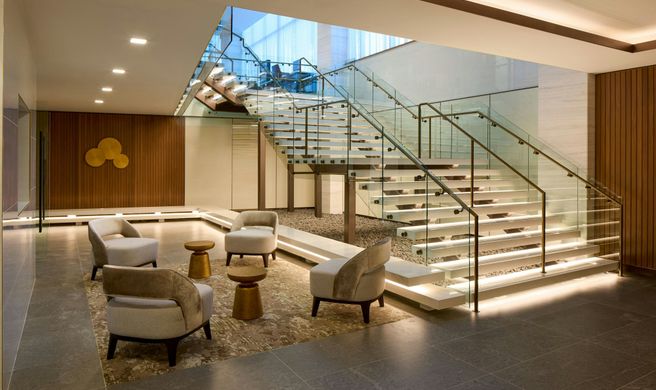 The Westin Flushing LaGuardia Exterior