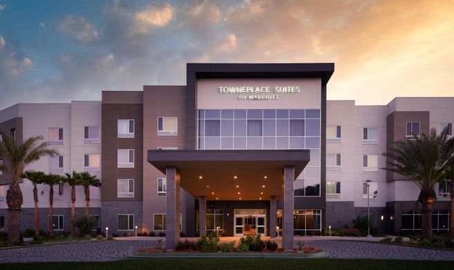 TownePlace Suites Ventura Oxnard Exterior