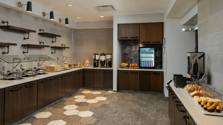 TownePlace Suites Foley at OWA Restaurant