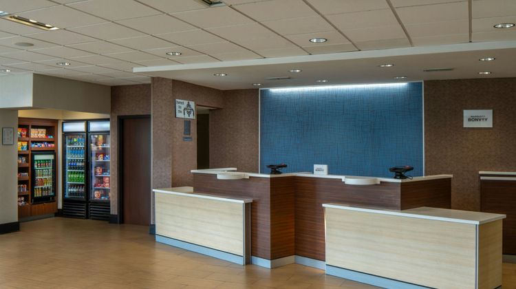 Fairfield Inn & Suites Atmore Lobby
