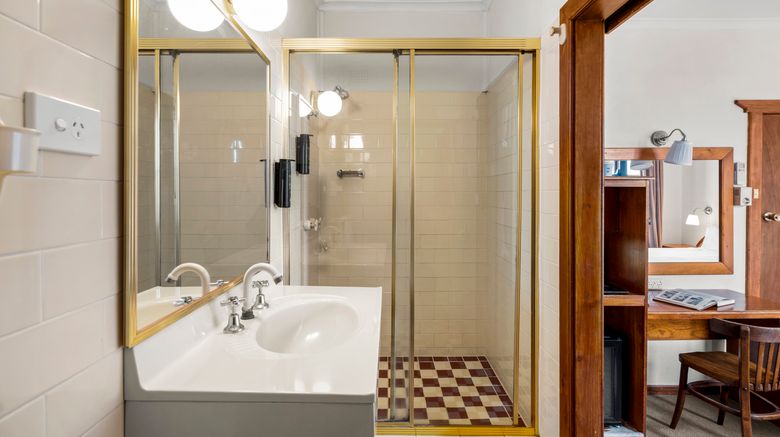 <b>The Metropole Guest House Room</b>. Images powered by <a href="https://www.leonardoworldwide.com/" title="Leonardo Worldwide" target="_blank">Leonardo</a>.