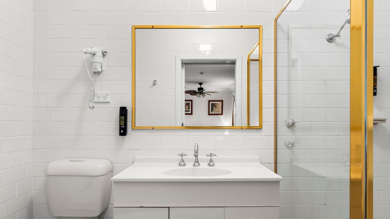 <b>The Metropole Guest House Room</b>. Images powered by <a href="https://www.leonardoworldwide.com/" title="Leonardo Worldwide" target="_blank">Leonardo</a>.