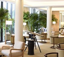 Five Seas Hotel Cannes, a Design Hotel Lobby