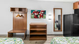 HomeTowne Florence, KY-Cincinnati Room