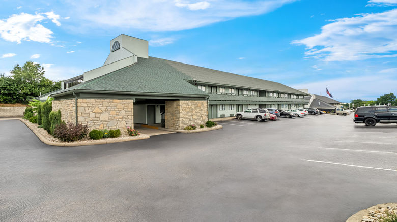 HomeTowne Florence, KY-Cincinnati Exterior. Images powered by <a href="https://www.leonardoworldwide.com" target="_blank" rel="noopener">Leonardo</a>.