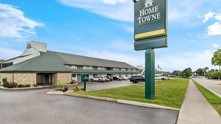 HomeTowne Florence, KY-Cincinnati Exterior