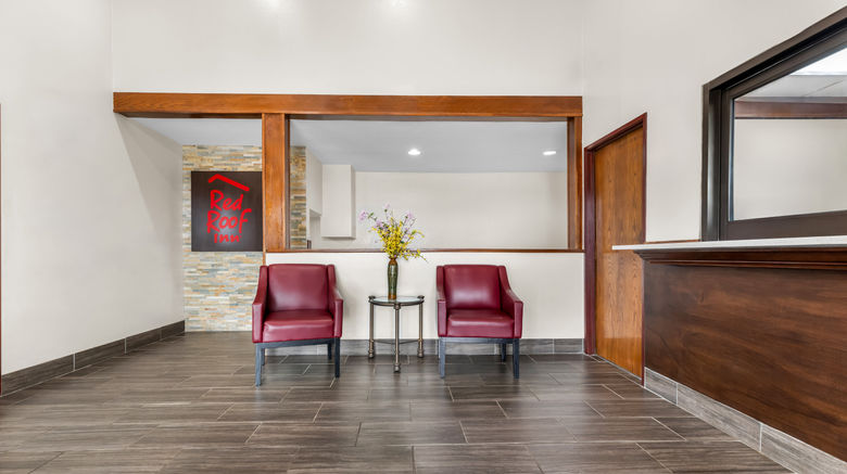<b>Red Roof Inn Huntsville Lobby</b>. Images powered by <a href="https://www.leonardoworldwide.com/" title="Leonardo Worldwide" target="_blank">Leonardo</a>.