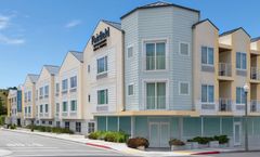 Fairfield Inn & Suites Pacifica
