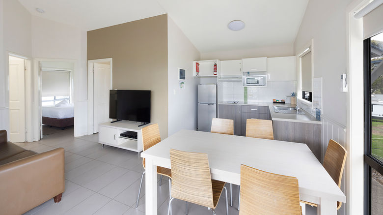 <b>Bermagui Motor Inn Room</b>. Images powered by <a href="https://www.leonardoworldwide.com/" title="Leonardo Worldwide" target="_blank">Leonardo</a>.