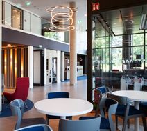 Holiday Inn Express & Suites Monheim Exterior