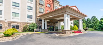 Holiday Inn Express Hotel & Stes Exterior