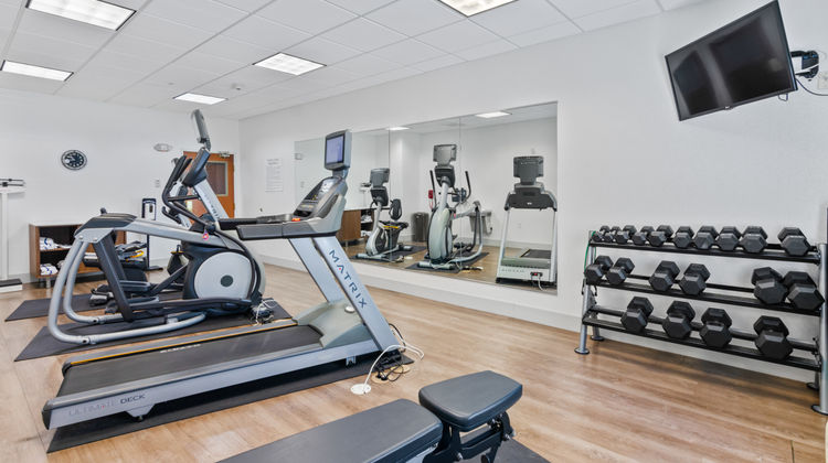 Holiday Inn Express Hotel & Stes Health Club