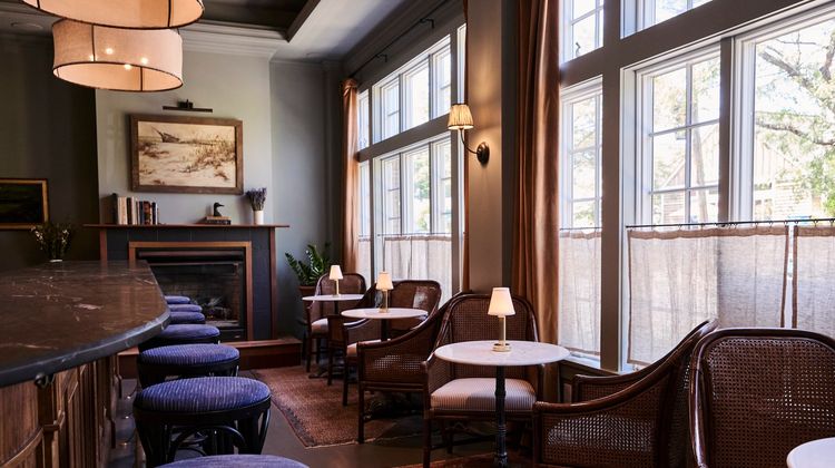 The Harbor Front Inn Lobby