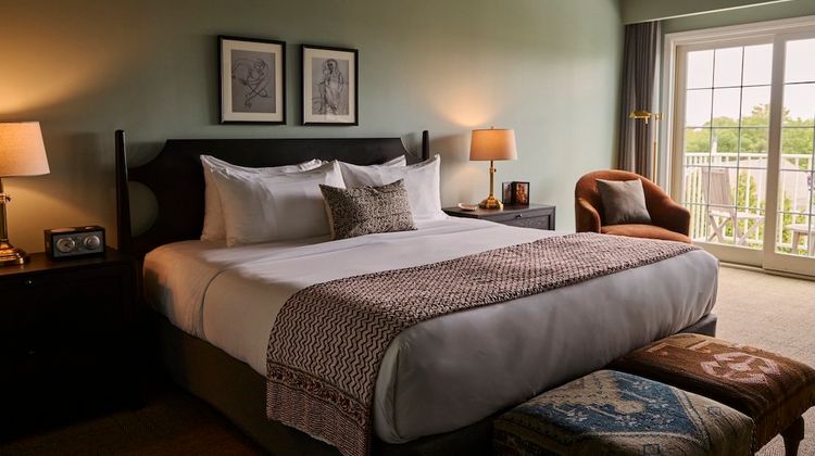 The Harbor Front Inn Room