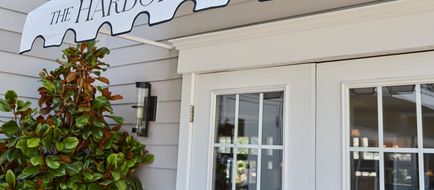 The Harbor Front Inn Exterior
