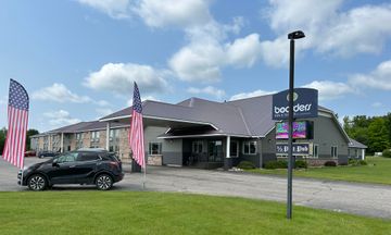 Boarders Inn & Suites by Cobblestone