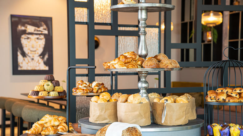 <b>Leonardo Royal Hotel Cologne Bonn Arpt Restaurant</b>. Images powered by <a href="https://www.leonardoworldwide.com/" title="Leonardo Worldwide" target="_blank">Leonardo</a>.