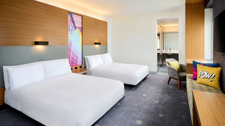 aloft Montreal Airport Room
