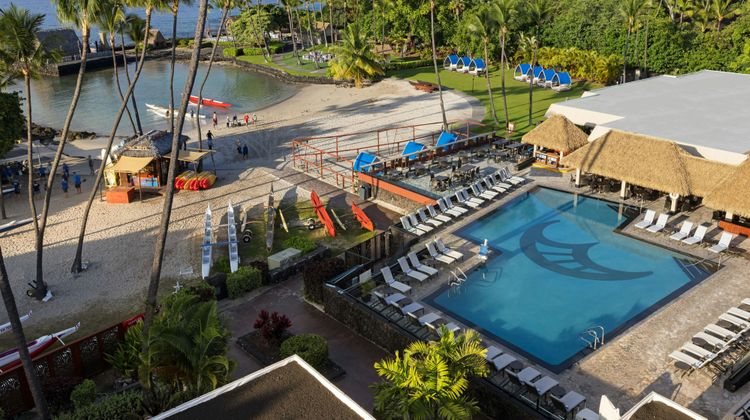 Courtyard King Kamehameha's Kona Beach Pool