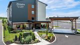 Hampton Inn and Suites Intercou Exterior