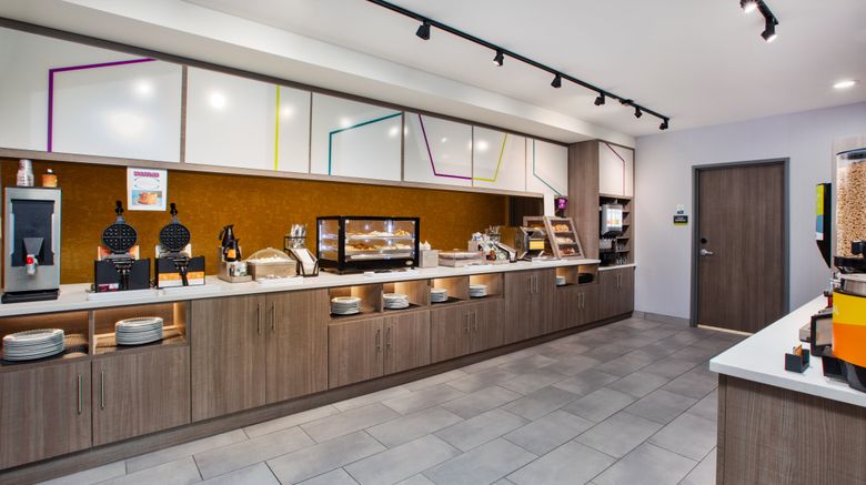 <b>Home2 Suites Traverse City Restaurant</b>. Images powered by <a href="https://www.leonardoworldwide.com/" title="Leonardo Worldwide" target="_blank">Leonardo</a>.
