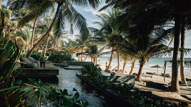<b>Nomade Tulum Pool</b>. Images powered by <a href="https://www.leonardoworldwide.com/" title="Leonardo Worldwide" target="_blank">Leonardo</a>.