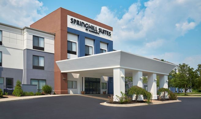 SpringHill Suites Lansing Exterior