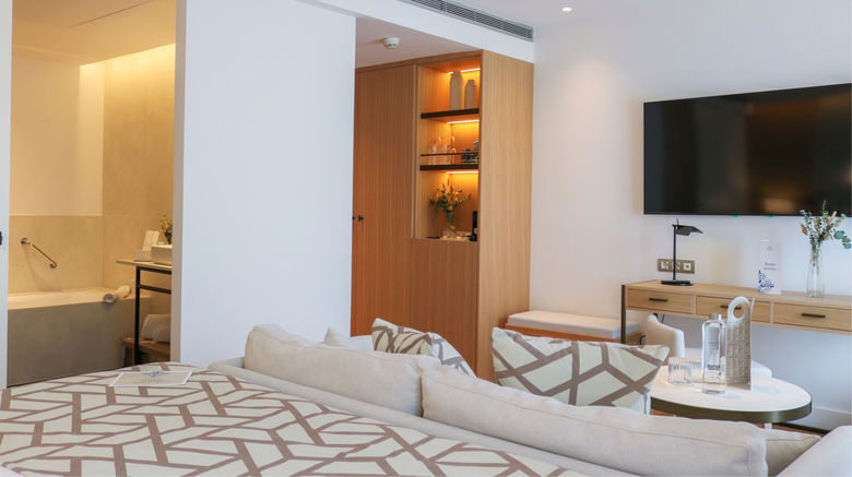 <b>Hospes Palau de la Mar, Design Member Room</b>. Images powered by <a href="https://www.leonardoworldwide.com/" title="Leonardo Worldwide" target="_blank">Leonardo</a>.